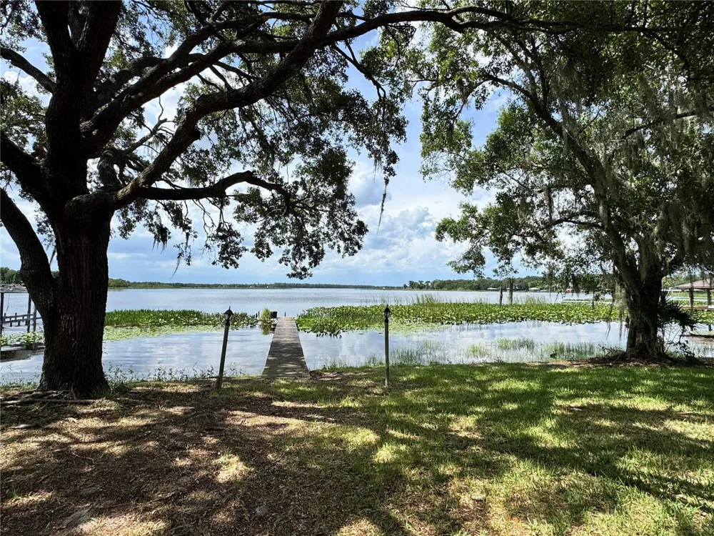 1502 LAKE JOSEPHINE DRIVE Sebring, FL 33875