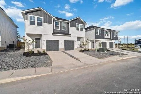 3921 Abbott Pass #101