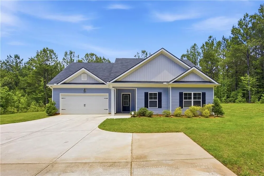 70 Goldmine Road Grantville, GA 30220