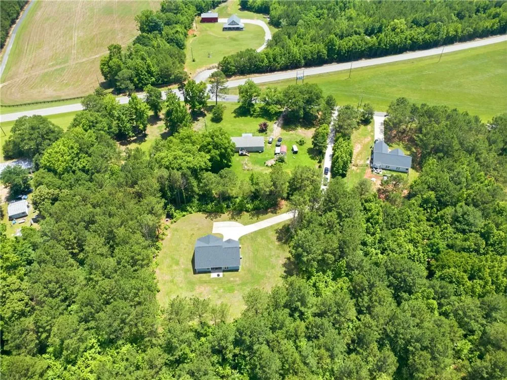 70 Goldmine Road Grantville, GA 30220