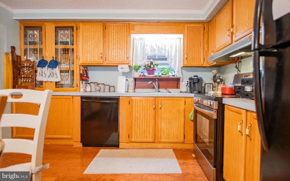 887 LAUREL CIRCLE #887 Lock Haven, PA 17745