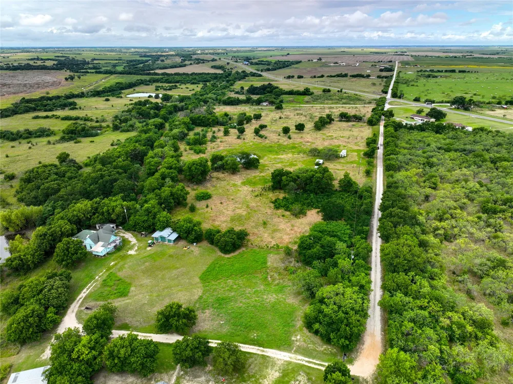 HCR 3303 E Malone, TX 76660