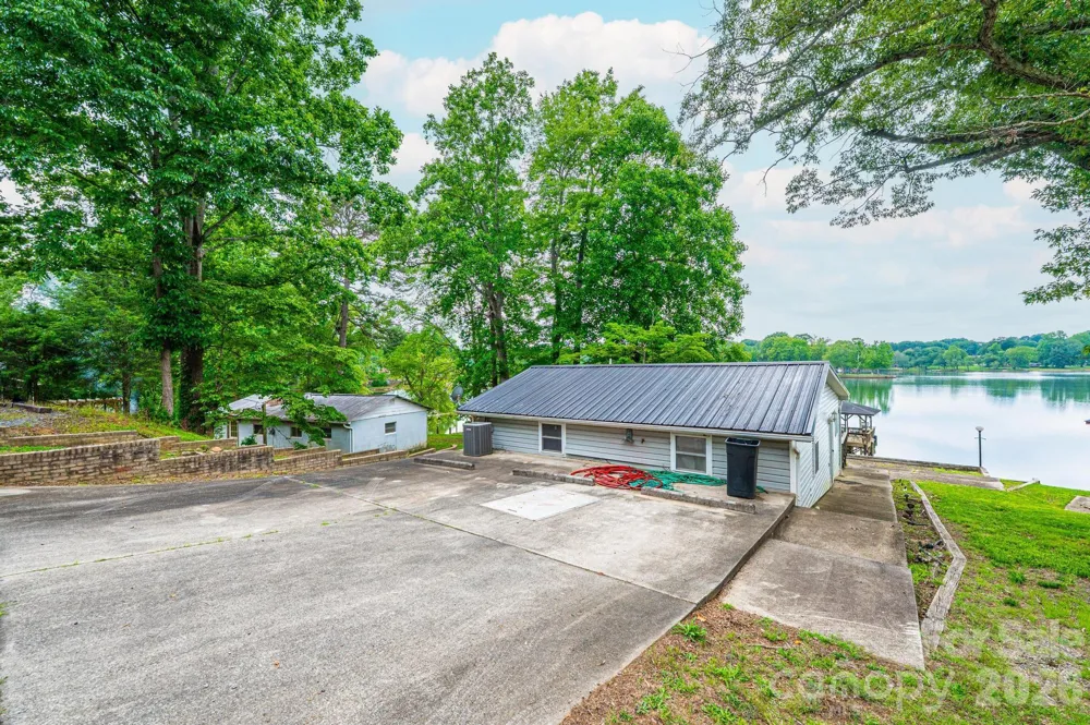 4566 Windward Lane Catawba, NC 28609