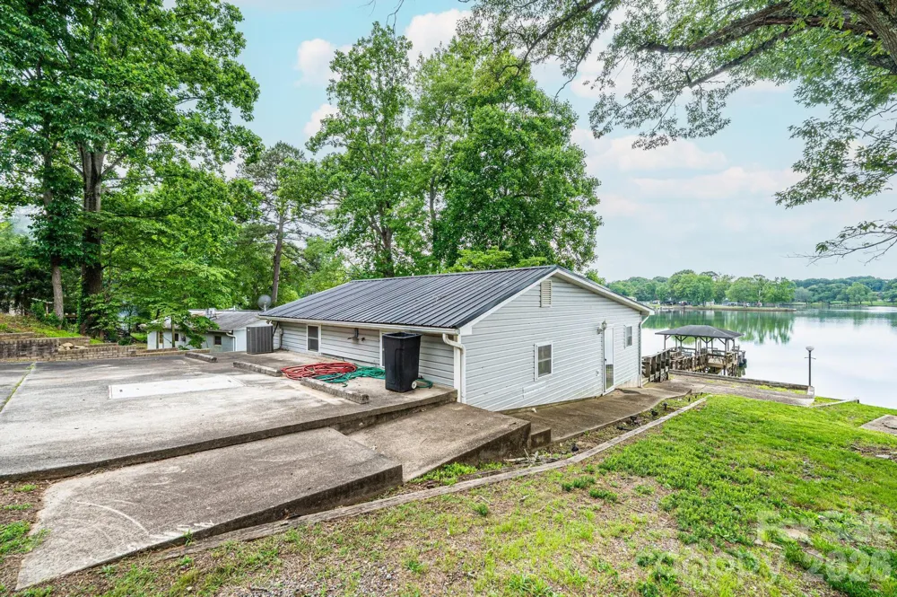 4566 Windward Lane Catawba, NC 28609