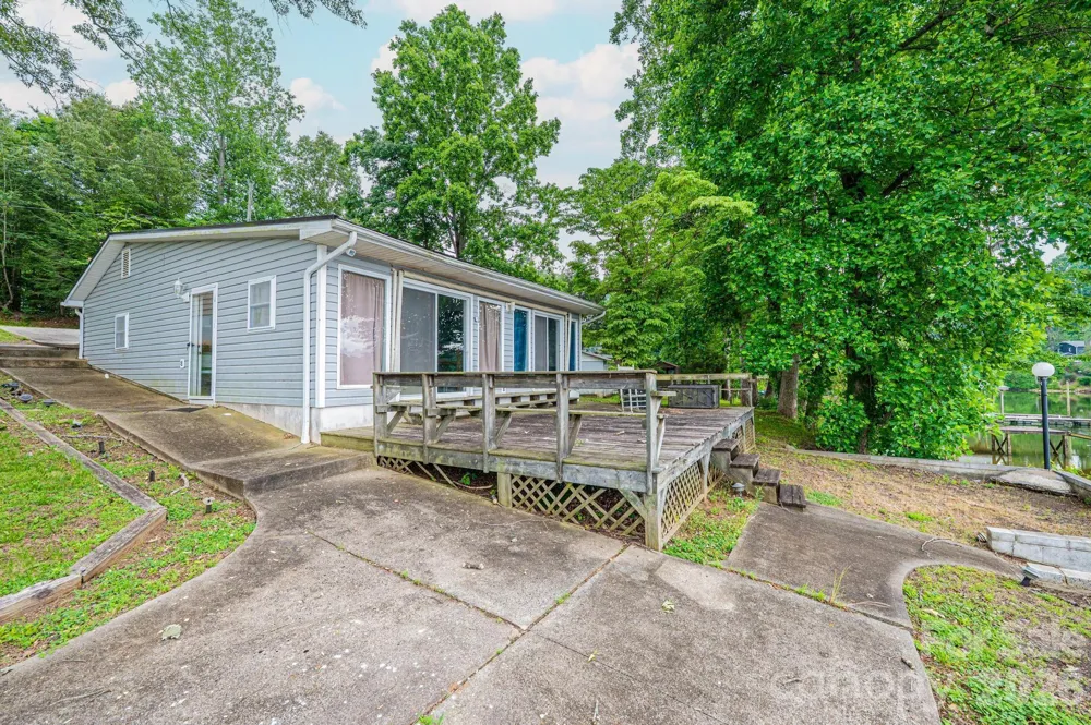 4566 Windward Lane Catawba, NC 28609