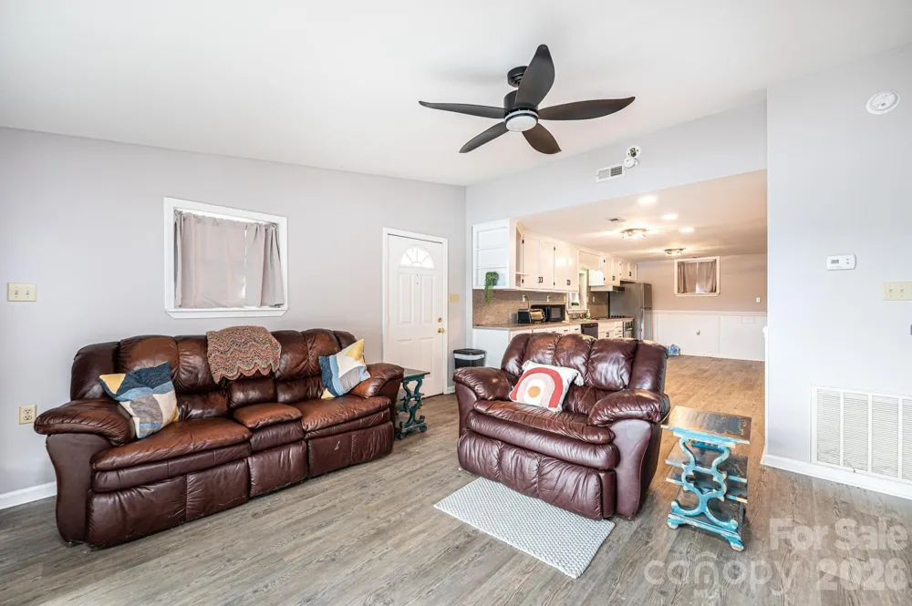 4566 Windward Lane Catawba, NC 28609