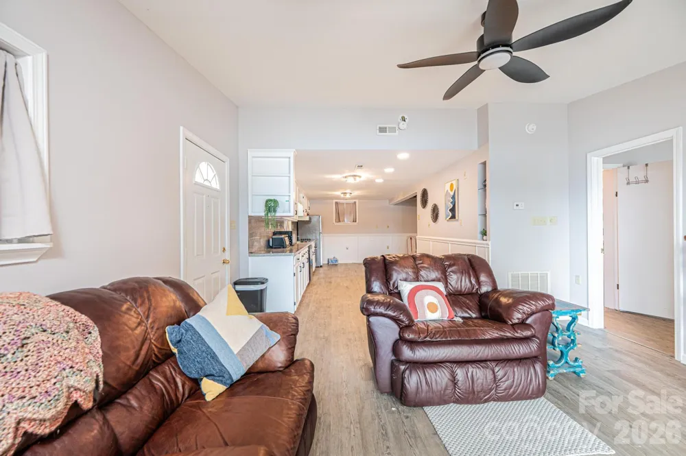 4566 Windward Lane Catawba, NC 28609