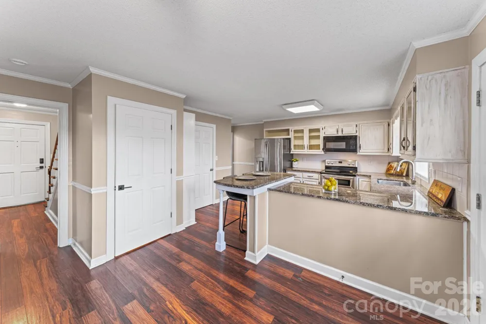 200 Maple Court Lexington, NC 27295