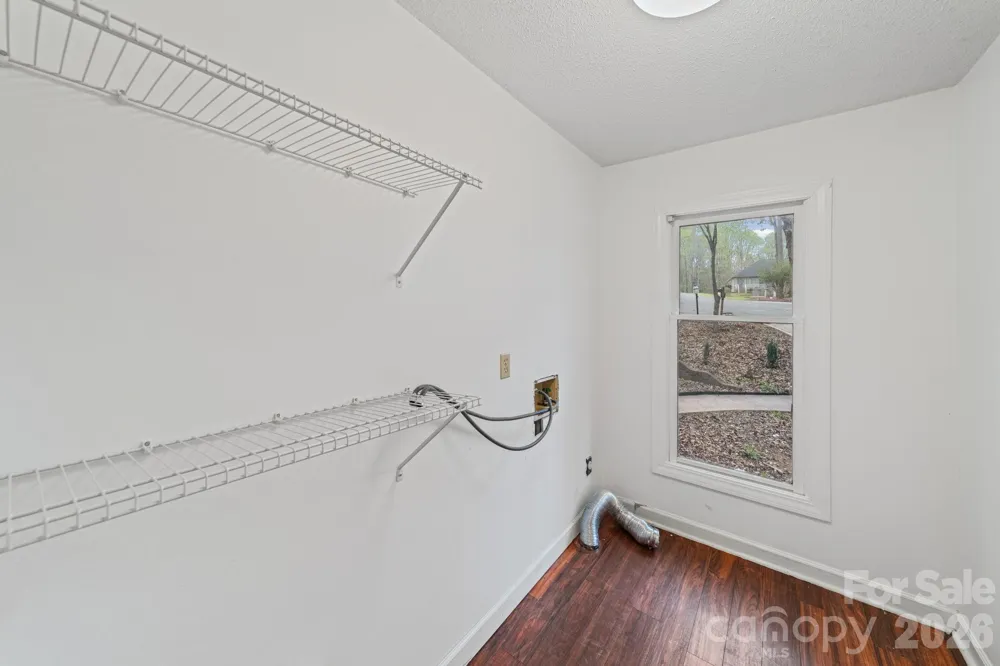 200 Maple Court Lexington, NC 27295