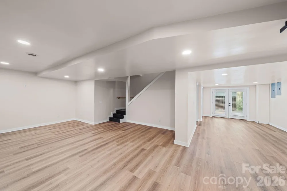 200 Maple Court Lexington, NC 27295