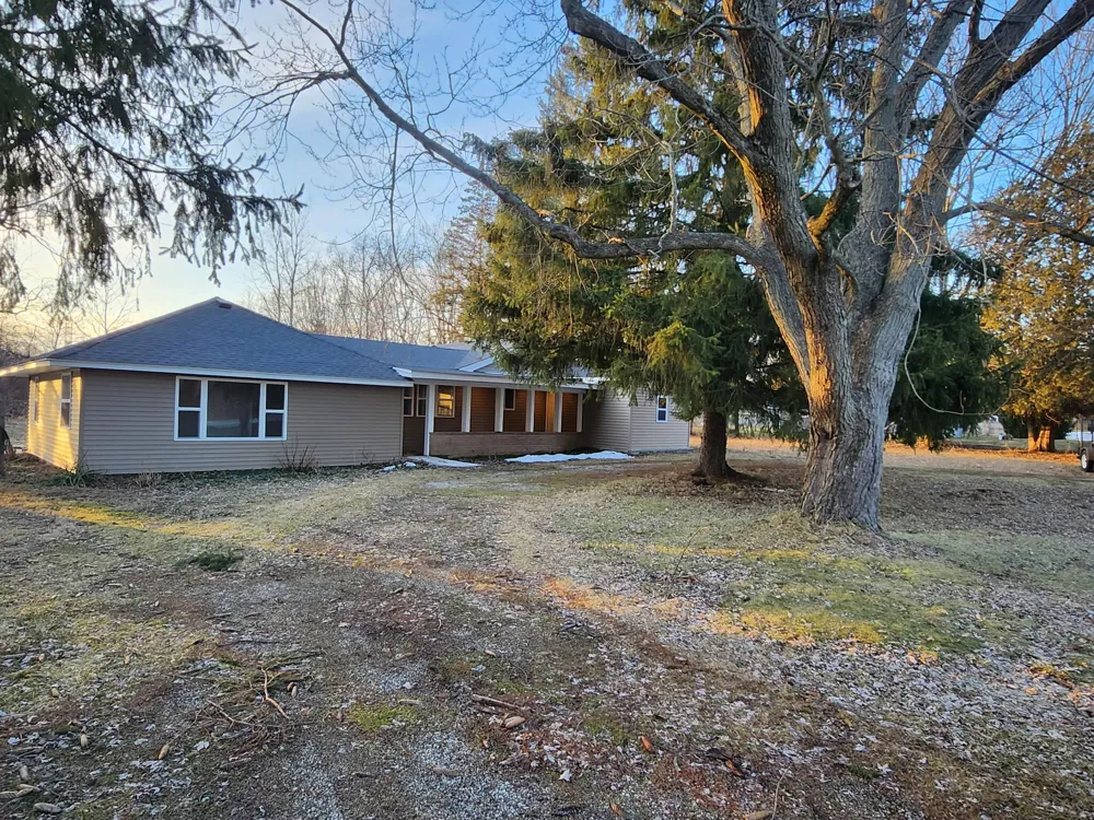 13799 8th Avenue Marne, MI 49435
