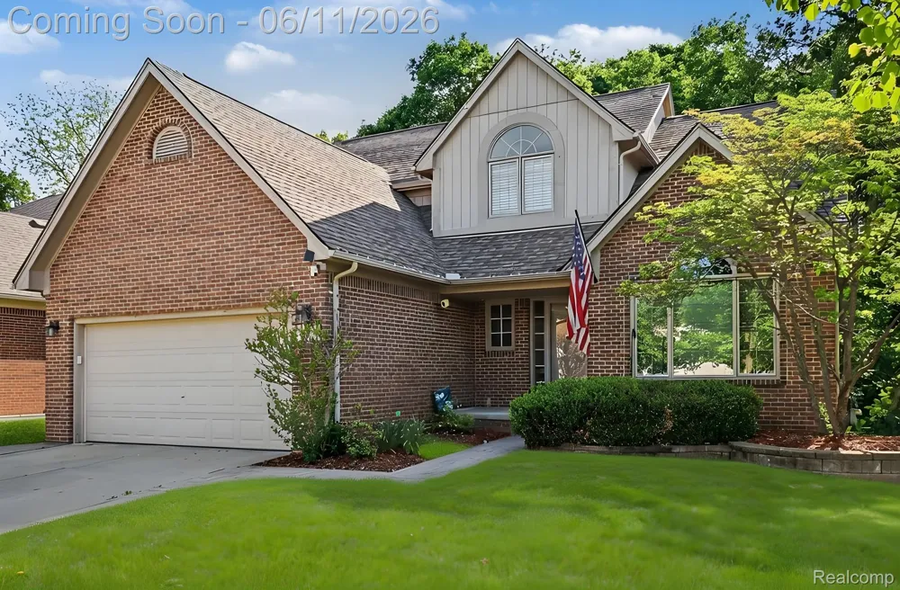 57572 Suffield Drive Washington Township, MI 48094