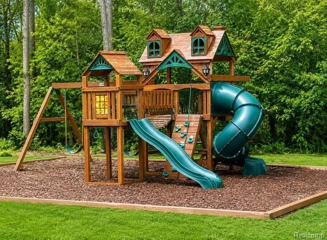4790 Meridian Road Williamstown Township, MI 48895