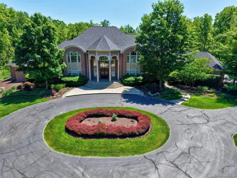 8479 Misty Meadows