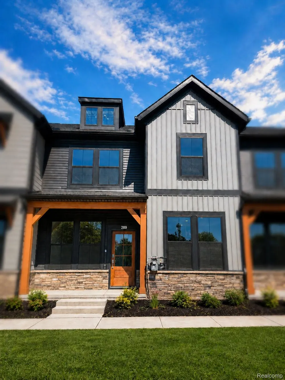 289 Lantana Drive Brighton City, MI 48116