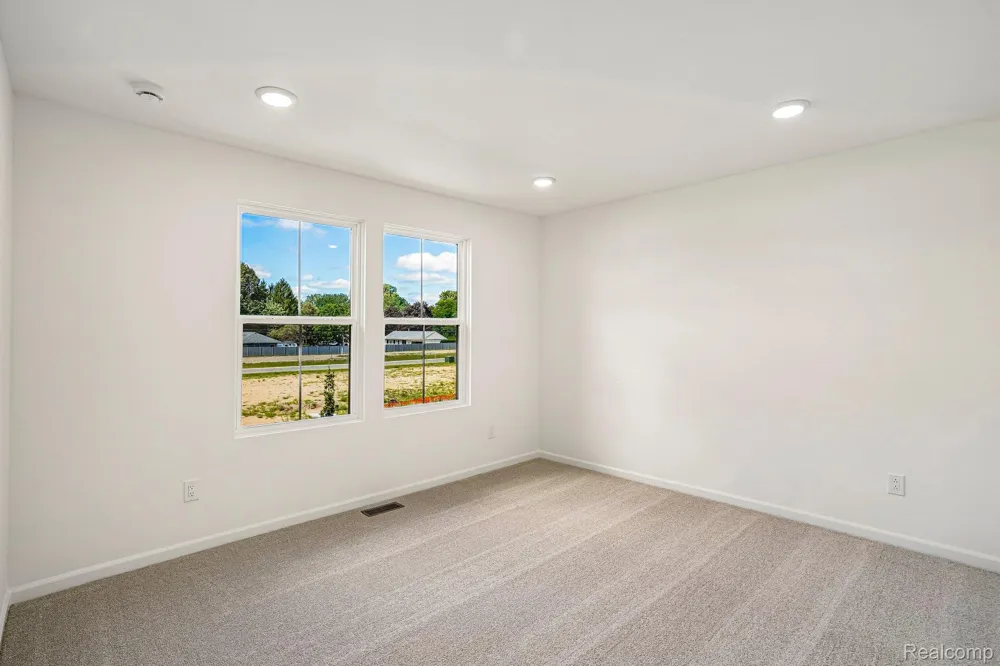 289 Lantana Drive Brighton City, MI 48116