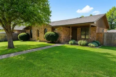2117 Wellington Drive