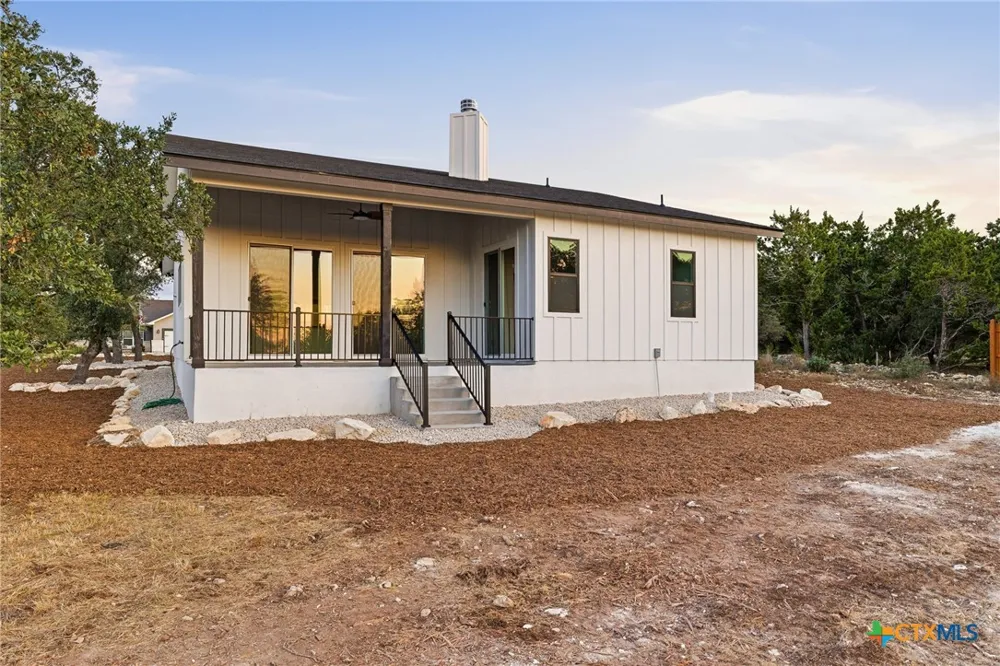 1210 Fernwood Road Fischer, TX 78623