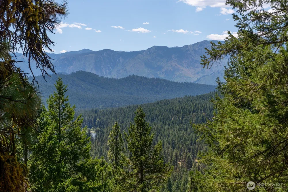 25601 Camp 12 Rd Leavenworth, WA 98826