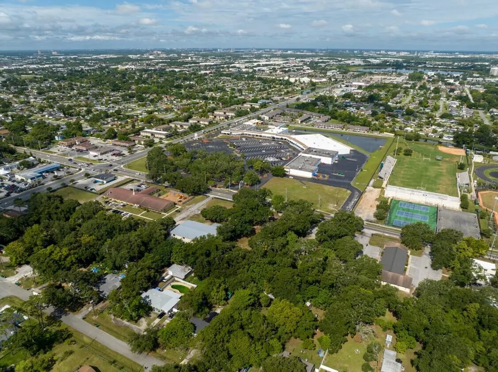 6203 WINEGARD ROAD Orlando, FL 32809