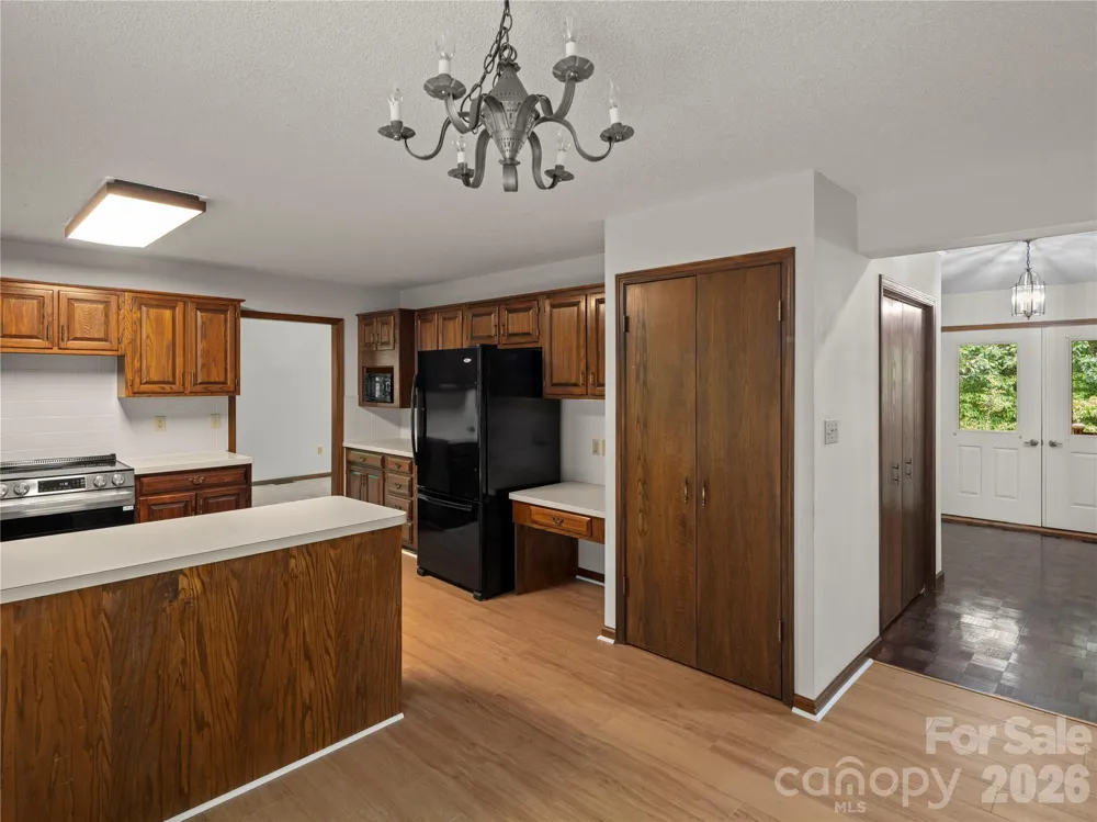 11 Tree Top Drive Arden, NC 28704