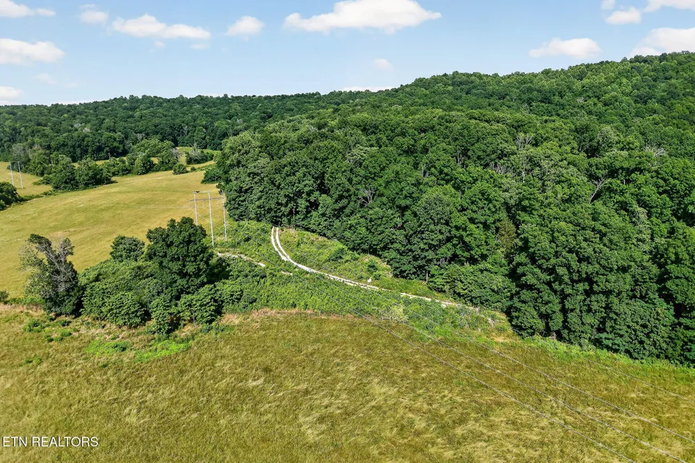 0 Moore Cove Rd Quebeck, TN 38579