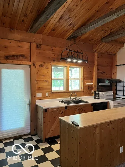 7642 W County Road 350 S Shirley, IN 47384