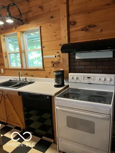 7642 W County Road 350 S Shirley, IN 47384