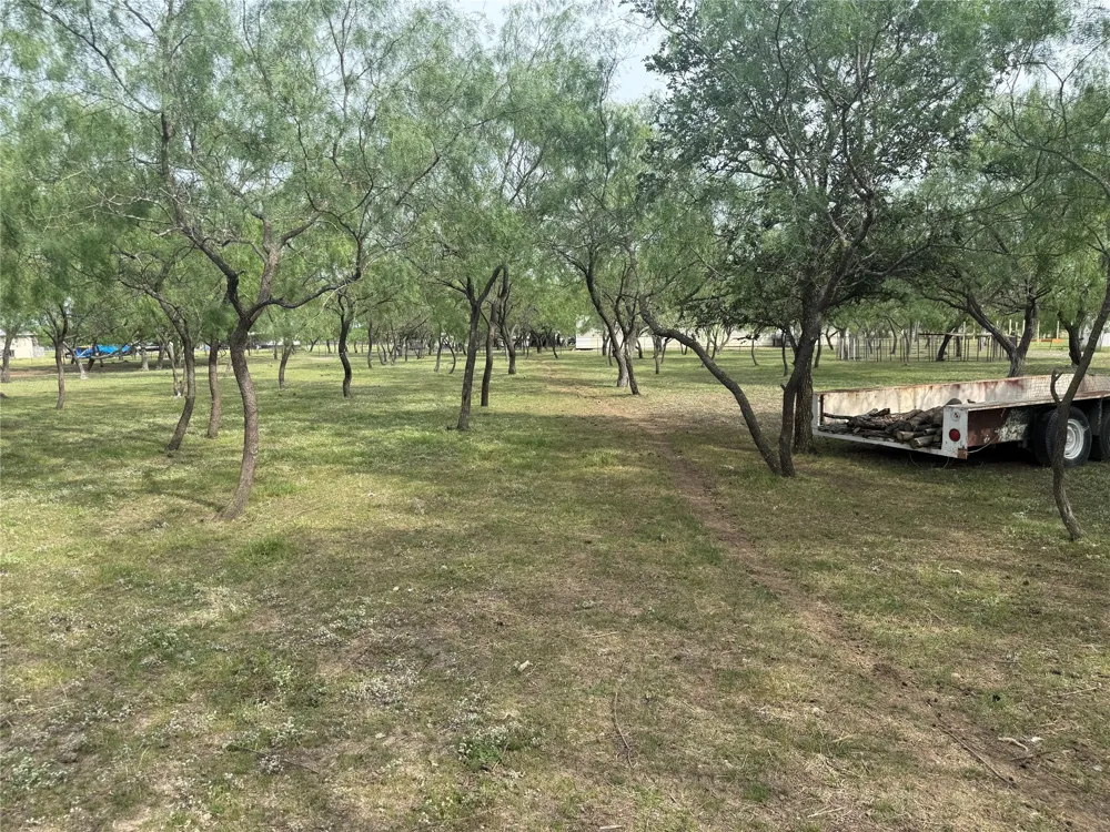1132 SW County Road 2348 Richland, TX 76681