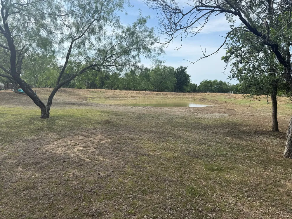 1132 SW County Road 2348 Richland, TX 76681