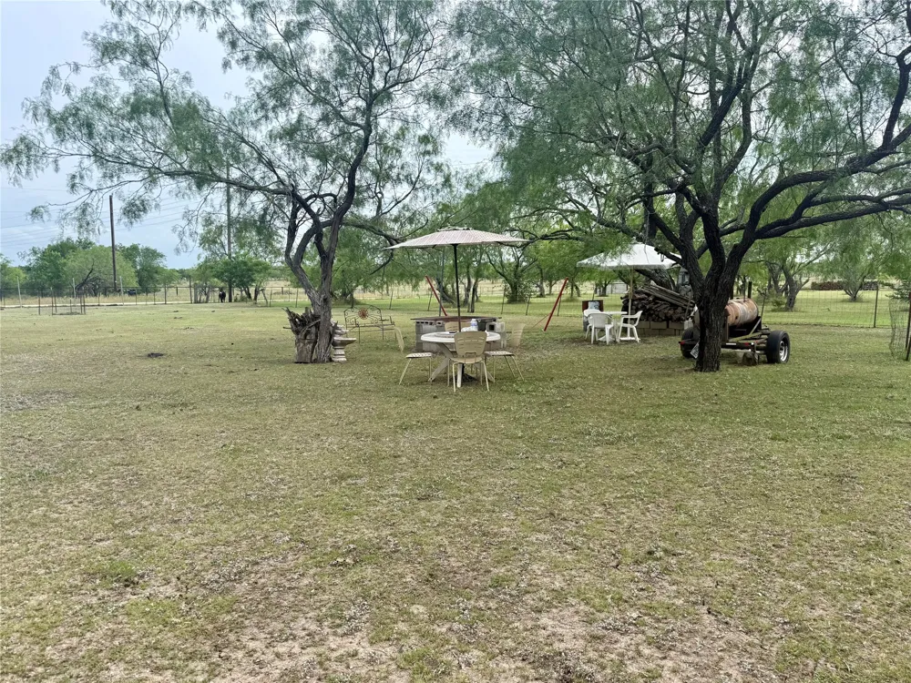 1132 SW County Road 2348 Richland, TX 76681