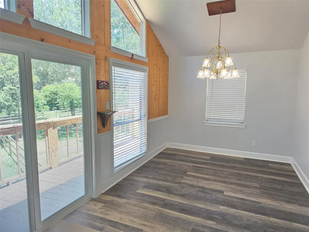 710 E Pony Lane Simonton, TX 77485