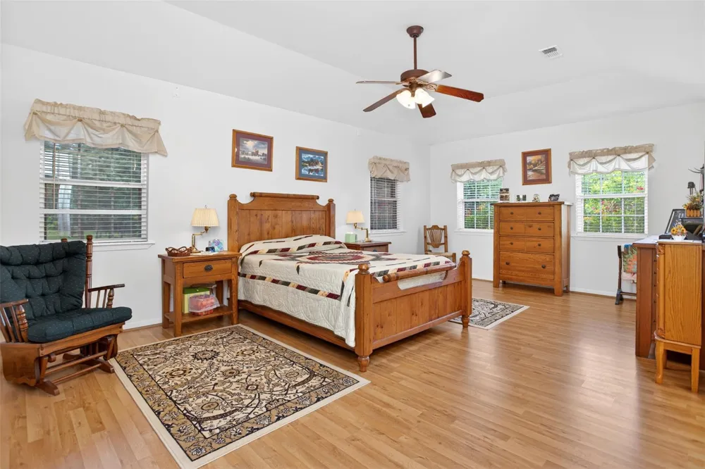 639 County Road 2280 Grapeland, TX 75844
