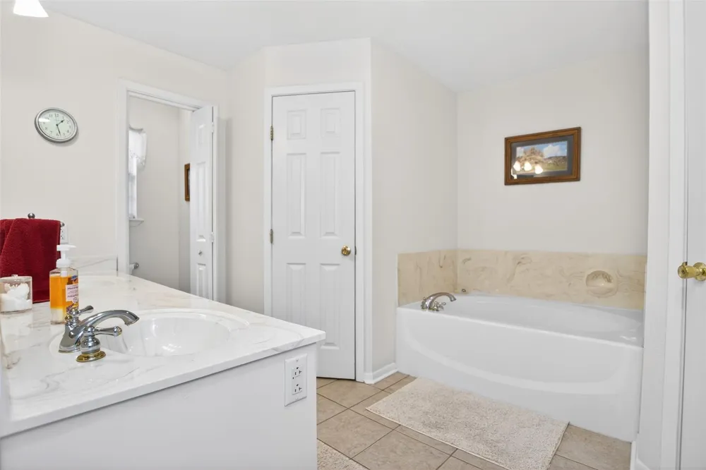 639 County Road 2280 Grapeland, TX 75844