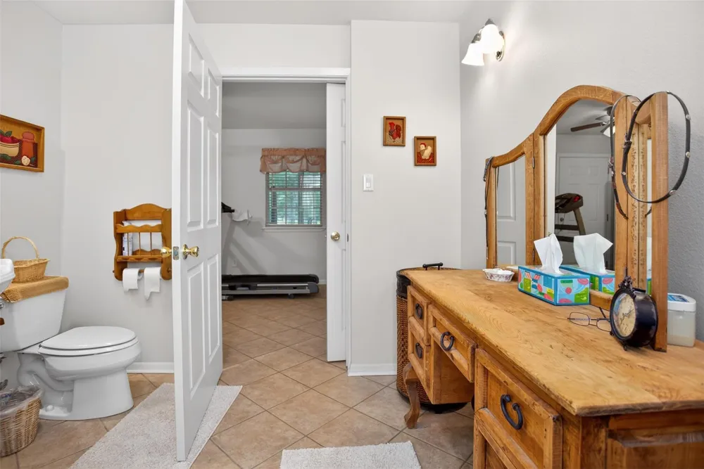 639 County Road 2280 Grapeland, TX 75844