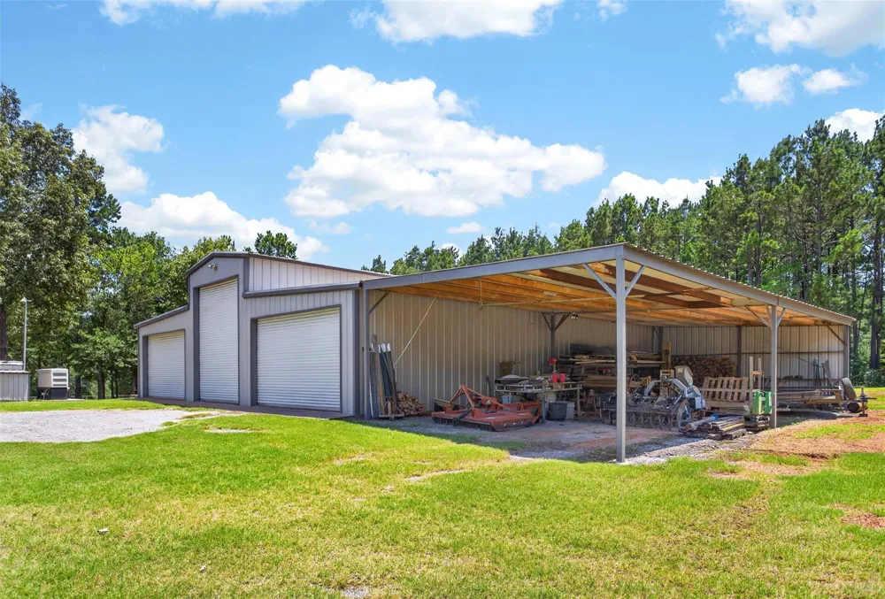 639 County Road 2280 Grapeland, TX 75844