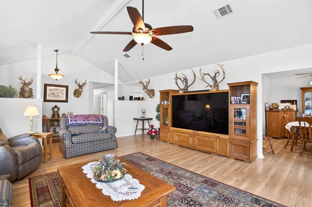 639 County Road 2280 Grapeland, TX 75844