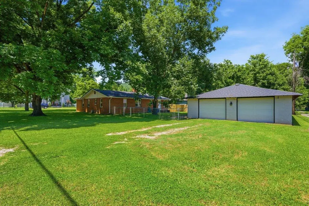 1819 Hamilton Avenue South Pittsburg, TN 37380