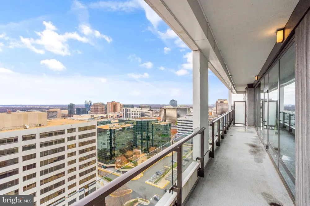 1650 SILVER HILL DRIVE #1807 Mclean, VA 22102