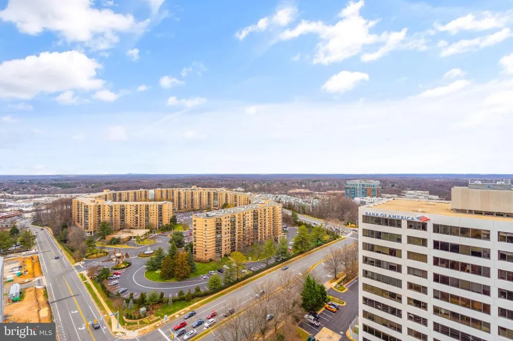 1650 SILVER HILL DRIVE #1807 Mclean, VA 22102