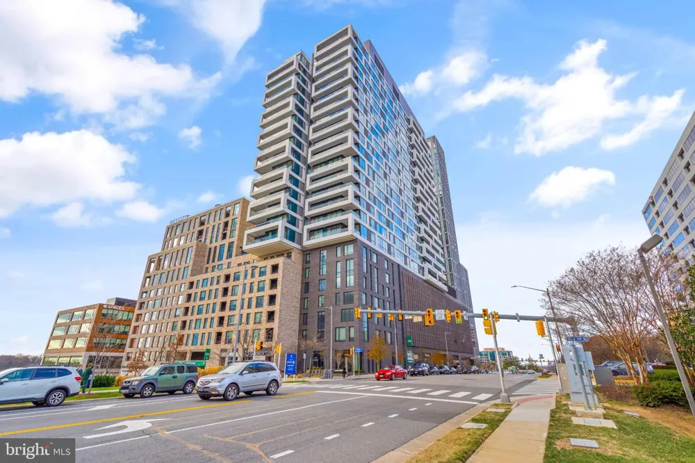 1650 SILVER HILL DRIVE #1807 Mclean, VA 22102