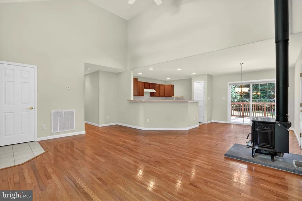2347 MAYFLOWER DRIVE Greenbackville, VA 23356