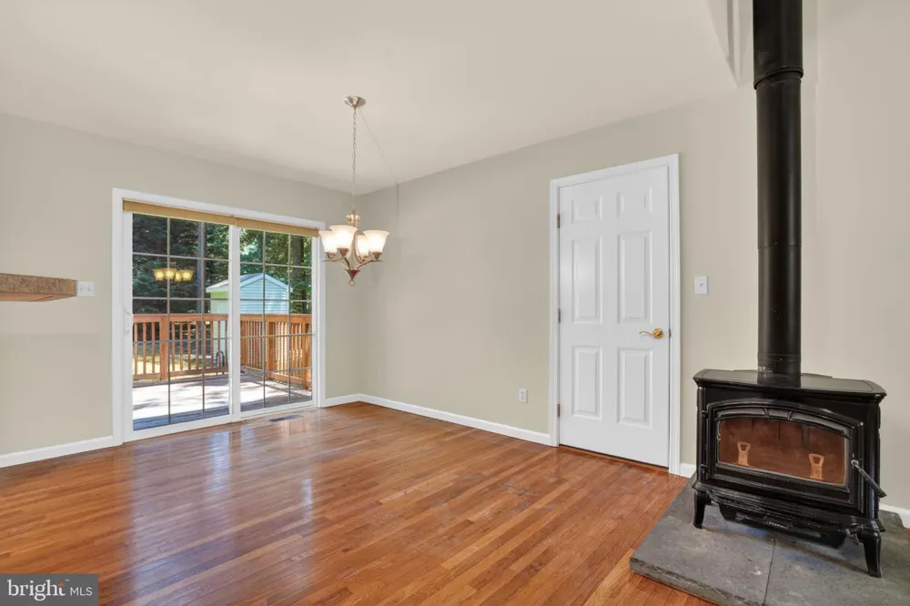 2347 MAYFLOWER DRIVE Greenbackville, VA 23356