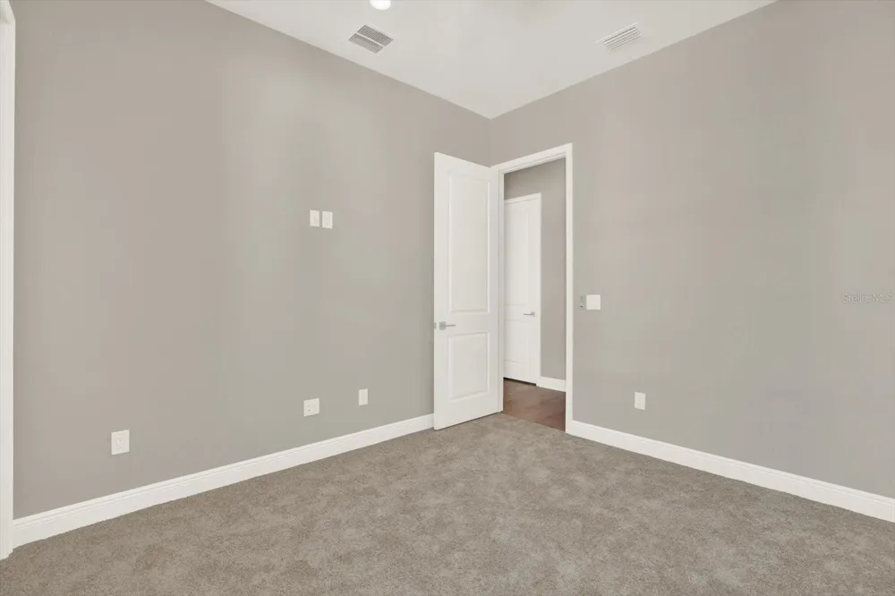 3844 SEENA MANOR COURT Tampa, FL 33618