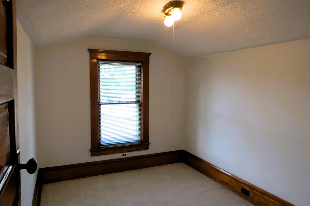 743 Ellery Avenue Jackson, MI 49202