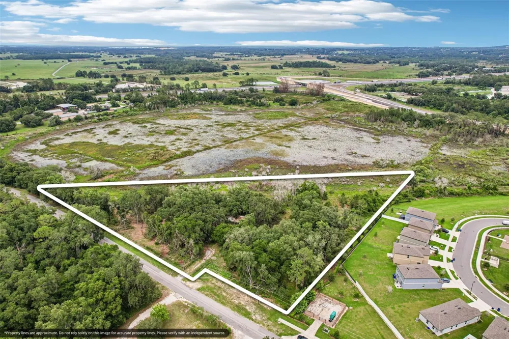 20736 OBRIEN ROAD Groveland, FL 34736