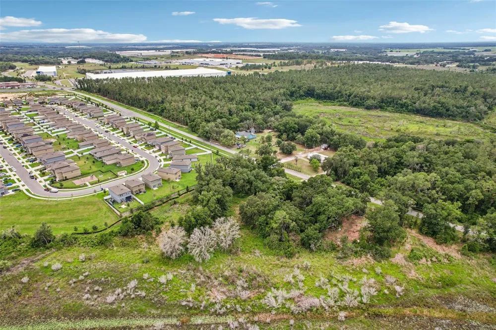 20736 OBRIEN ROAD Groveland, FL 34736