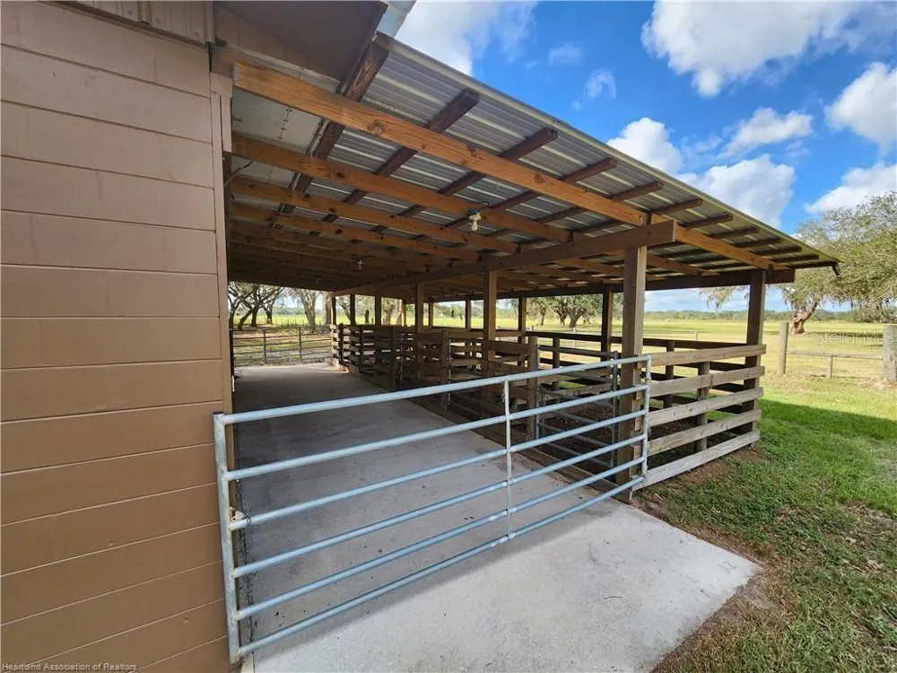 203 BOYER STREET Venus, FL 33960