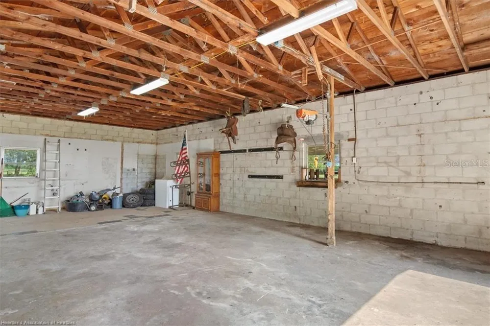 203 BOYER STREET Venus, FL 33960