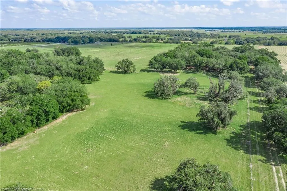203 BOYER STREET Venus, FL 33960